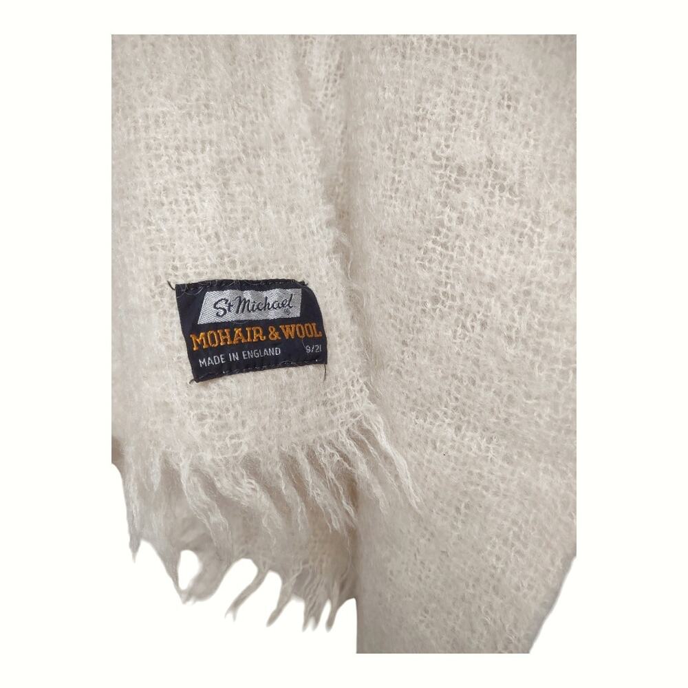 ST. MICHAEL Vintage 60's Cream Stoll Scarf Cover Up Wrap Natural Elegant Warm - Picture 4 of 7